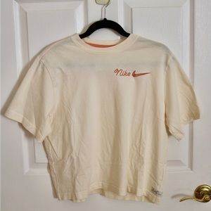 Nike women’s body tshirt